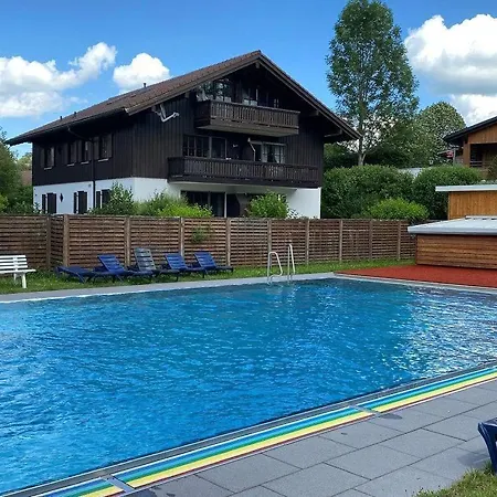Mit Bergblick & Sonniger Terrasse Im Reichenbach - G26b Feriehus *
